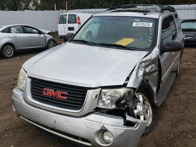 1GKET16S756123766 - 2005 GMC ENVOY XL SILVER photo 2