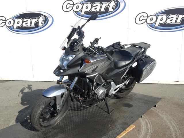 JH2RC6350DK100660 - 2013 HONDA NC700X SILVER photo 2