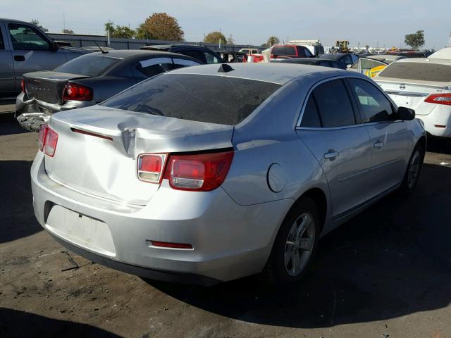 1G11B5SA2DF243595 - 2013 CHEVROLET MALIBU LS 银色 照片 4