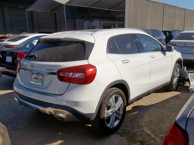 WDCTG4GB3JJ372235 - 2018 MERCEDES-BENZ GLA 250 4M WHITE photo 4