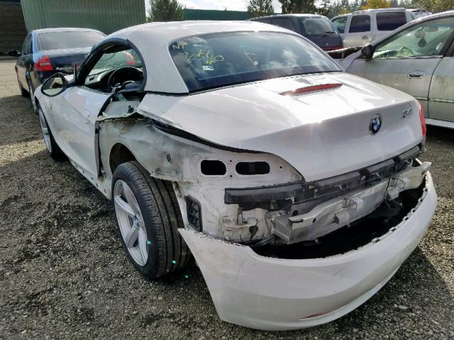 WBALM5C50BE379235 - 2011 BMW Z4 WHITE photo 3