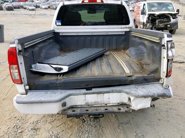 1N6AD09U47C466583 - 2007 NISSAN FRONTIER C WHITE photo 9