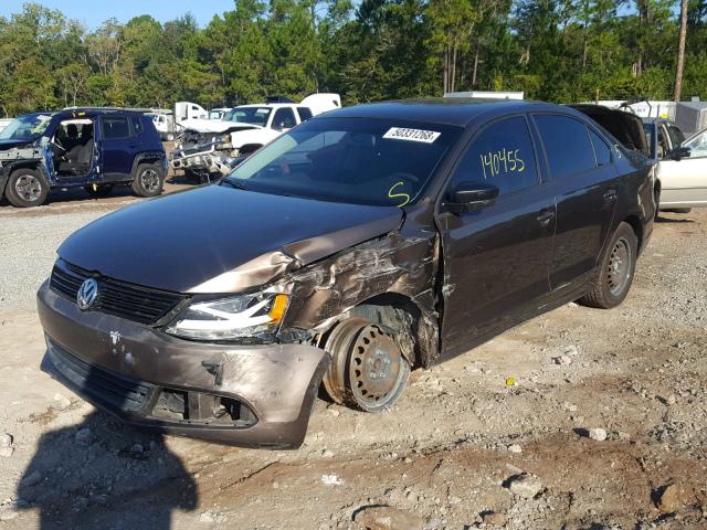 3VW2K7AJ3CM302173 - 2012 VOLKSWAGEN JETTA BASE BROWN photo 2