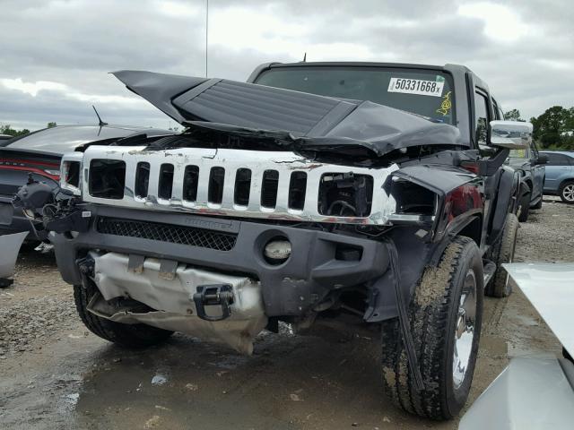 5GTEN13E098160777 - 2009 HUMMER H3 BLACK photo 2