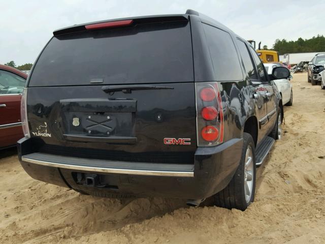 1GKFK63898J100746 - 2008 GMC YUKON DENA BLACK photo 4