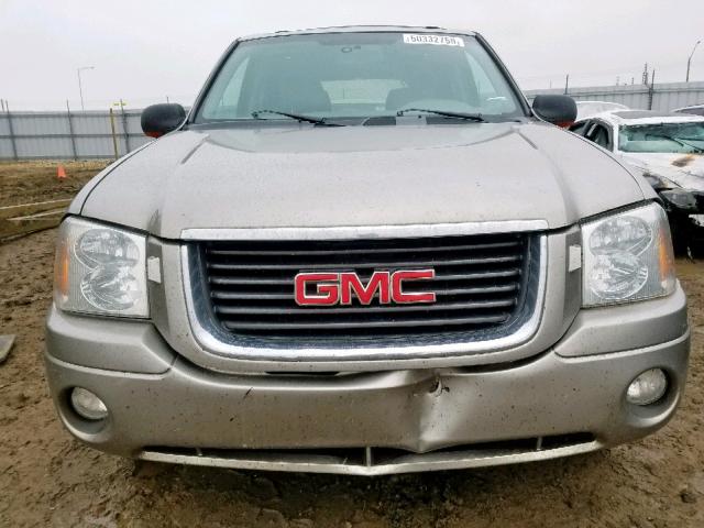 1GKDT13S922394993 - 2002 GMC ENVOY TAN photo 9