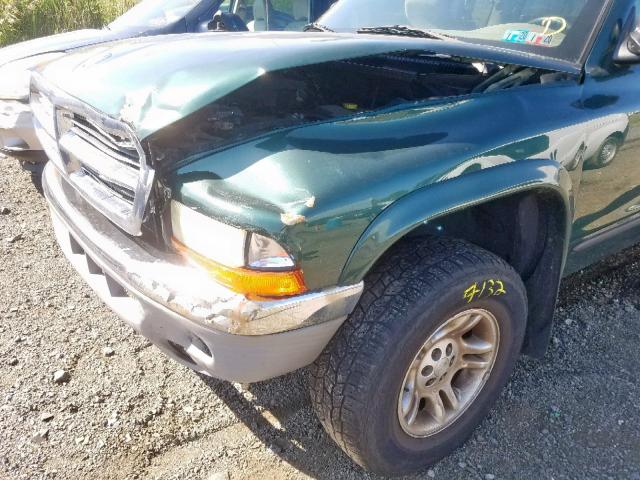 1B7GG22N81S329243 - 2001 DODGE DAKOTA GREEN photo 9