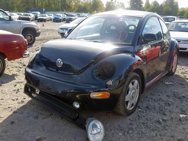 3VWBB61C5WM048045 - 1998 VOLKSWAGEN NEW BEETLE 黑色 照片 2