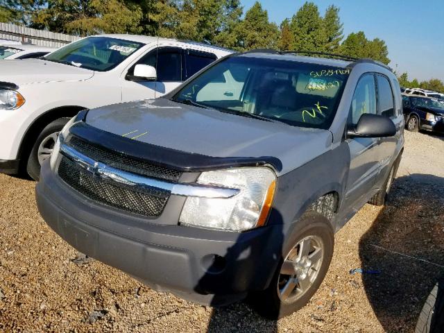 2CNDL23F256041132 - 2005 CHEVROLET EQUINOX LS SILVER photo 2