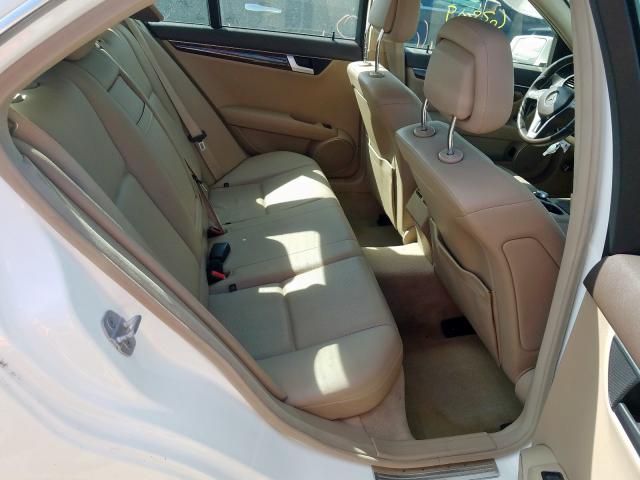 WDDGF4HBXDR244823 - 2013 MERCEDES-BENZ C 250 WHITE photo 6