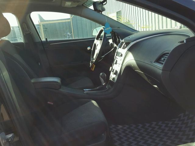 1G1ZC5EB8AF277749 - 2010 CHEVROLET MALIBU 1LT BLACK photo 5