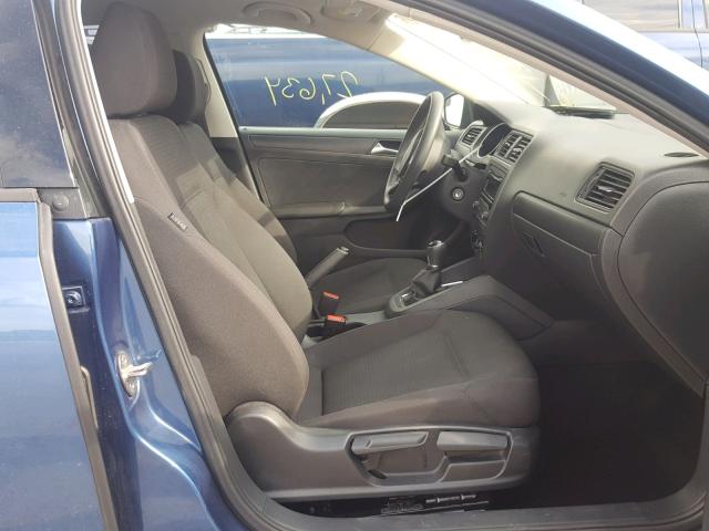 3VW1K7AJ1FM270761 - 2015 VOLKSWAGEN JETTA BASE Կապույտ լուսանկար 5