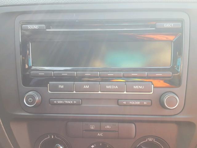 3VW1K7AJ1FM270761 - 2015 VOLKSWAGEN JETTA BASE Կապույտ լուսանկար 9