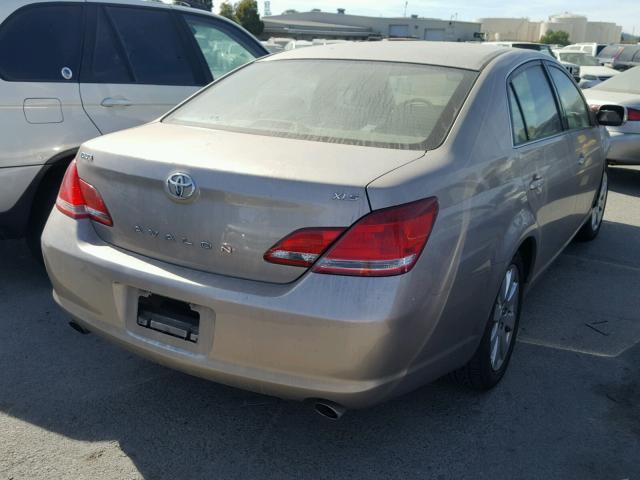 4T1BK36B05U042936 - 2005 TOYOTA AVALON XL TAN photo 4