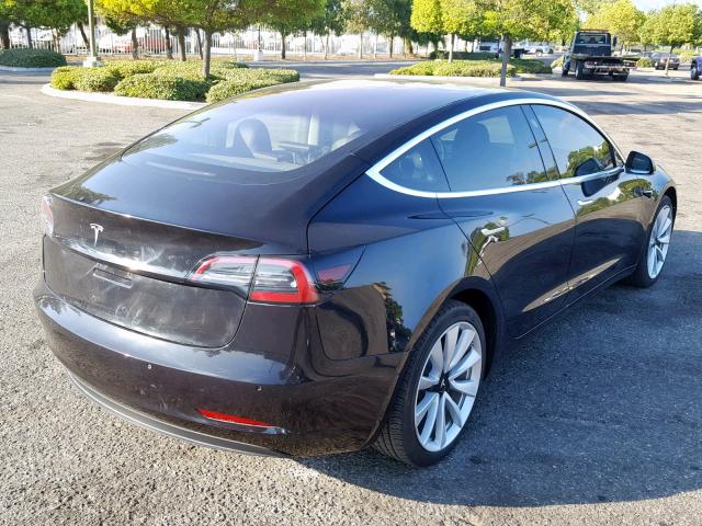 5YJ3E1EA7JF071186 - 2018 TESLA MODEL 3 BLACK photo 4