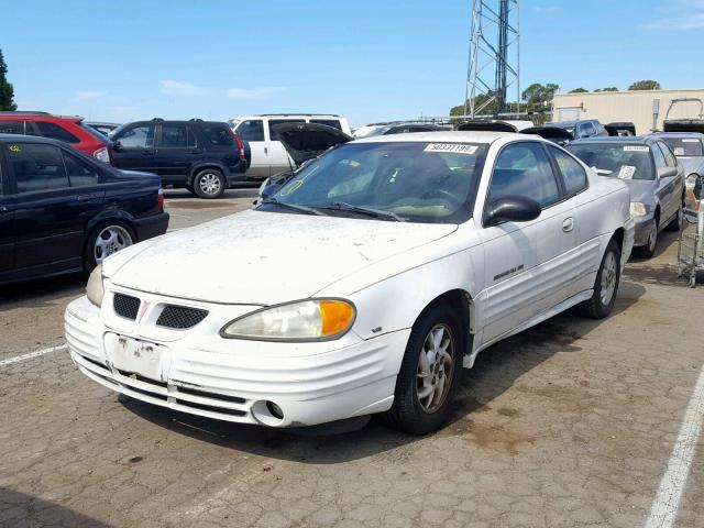 1G2NF12E62C148520 - 2002 PONTIAC GRAND AM S WHITE photo 2