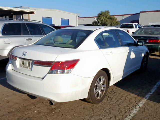 1HGCP2F4XCA020898 - 2012 HONDA ACCORD LXP WHITE photo 4