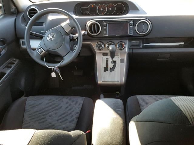 JTLZE4FE5EJ049252 - 2014 TOYOTA SCION XB Күміс фото 9