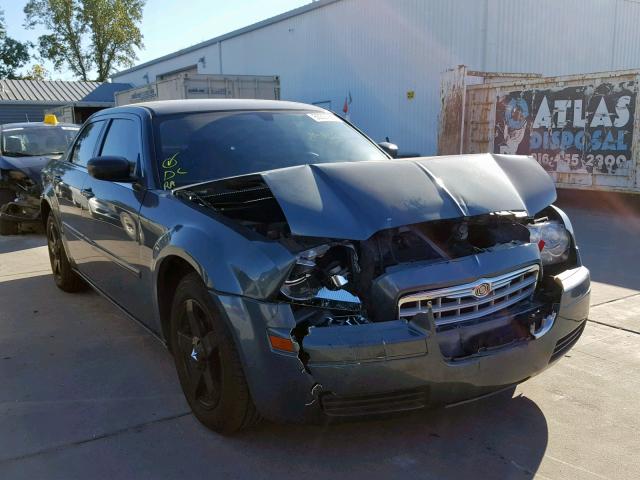 2C3JA43RX5H141183 - 2005 CHRYSLER 300 GREEN photo 1