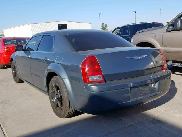 2C3JA43RX5H141183 - 2005 CHRYSLER 300 GREEN photo 3