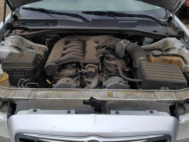 2C3LA53G68H225518 - 2008 CHRYSLER 300 TOURIN SILVER photo 7