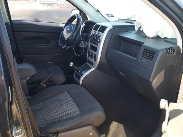 1J8FT47028D500849 - 2008 JEEP COMPASS SP 黑色 照片 5