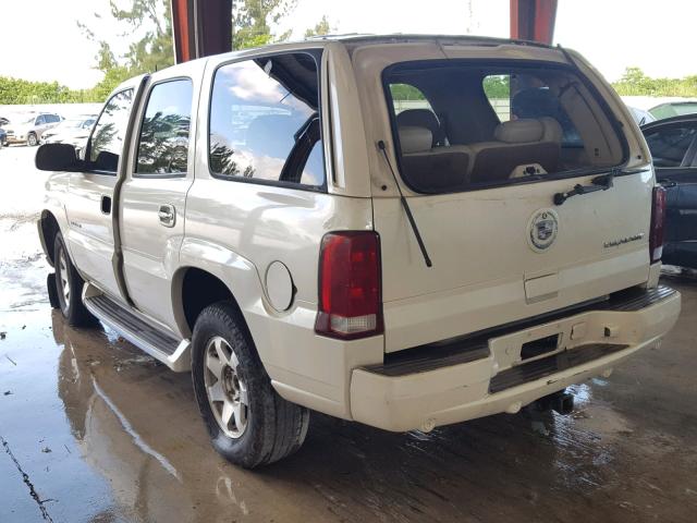 1GYEK63N72R300475 - 2002 CADILLAC ESCALADE L CREAM photo 3