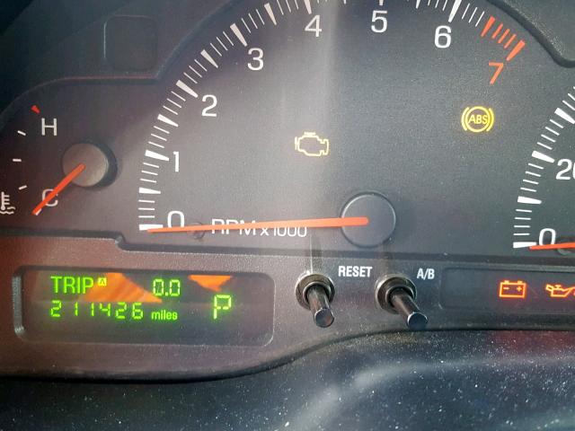 1LNHM86S62Y707540 - 2002 LINCOLN LS 银色 照片 8