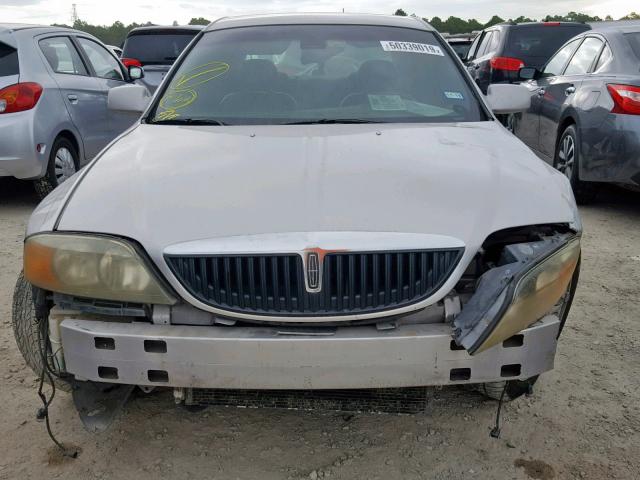 1LNHM86S62Y707540 - 2002 LINCOLN LS 银色 照片 9