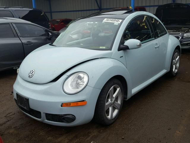 3VWRW3AG5AM018928 - 2010 VOLKSWAGEN NEW BEETLE BLUE photo 2