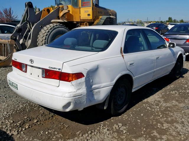 JT2BG22K910584892 - 2001 TOYOTA CAMRY CE WHITE photo 4