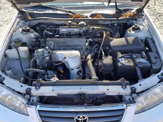 JT2BG22K910584892 - 2001 TOYOTA CAMRY CE WHITE photo 7