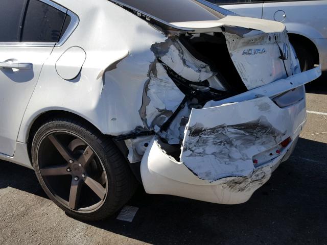 19UUA96579A005453 - 2009 ACURA TL WHITE photo 9