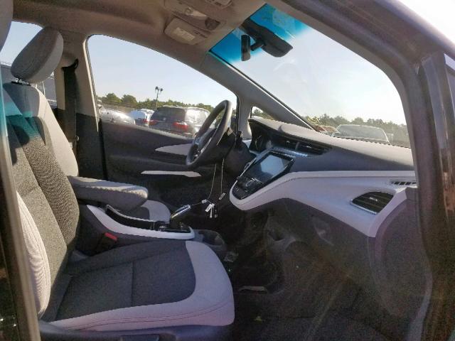 1G1FW6S08J4137747 - 2018 CHEVROLET BOLT EV LT BLACK photo 5