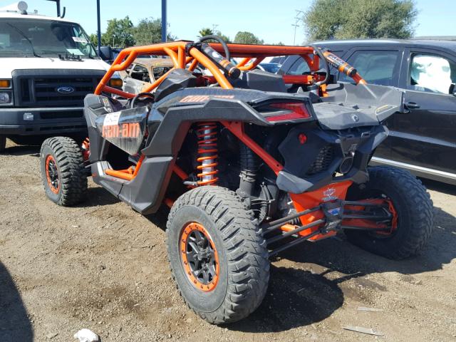 3JBVXAW24HK000042 - 2017 CAN-AM MAVERICK X BEIGE photo 3