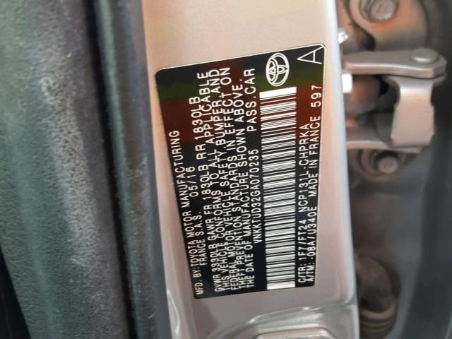 VNKKTUD32GA070235 - 2016 TOYOTA YARIS L SILVER photo 10