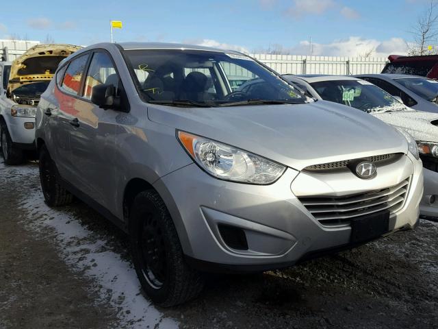 KM8JTCAC8DU737575 - 2013 HYUNDAI TUCSON GL SILVER photo 1