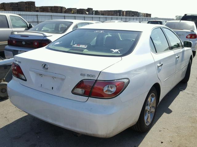 JTHBF30G820072457 - 2002 LEXUS ES 300 WHITE photo 4