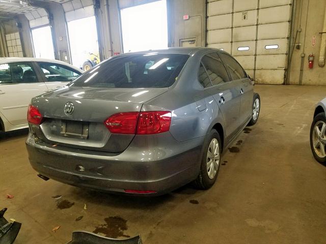 3VW1K7AJXEM410434 - 2014 VOLKSWAGEN JETTA BASE 灰色 照片 4