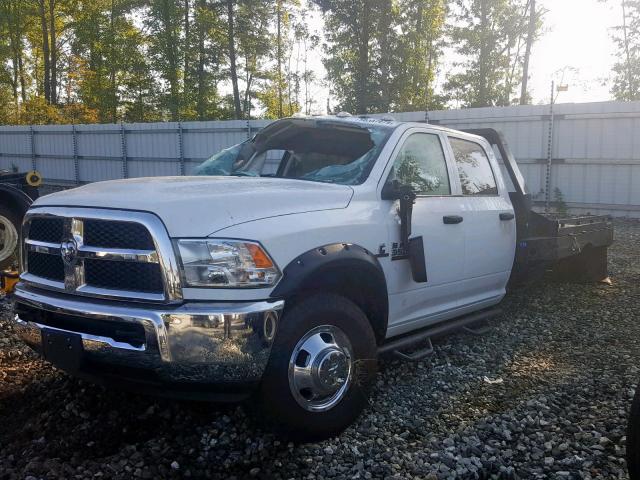 3C63RRGL8JG374092 - 2018 RAM 3500 ST WHITE photo 2