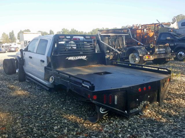 3C63RRGL8JG374092 - 2018 RAM 3500 ST WHITE photo 3