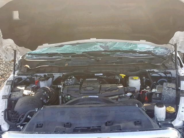 3C63RRGL8JG374092 - 2018 RAM 3500 ST WHITE photo 7