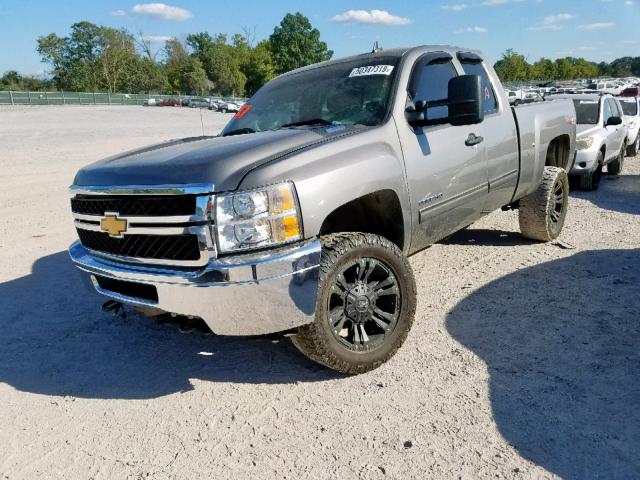 1GC2KXC83DZ111821 - 2013 CHEVROLET SILVERADO BEIGE photo 2