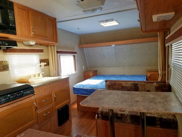 1NL1GTJ2681095830 - 2008 GULF STREAM RV WHITE photo 5