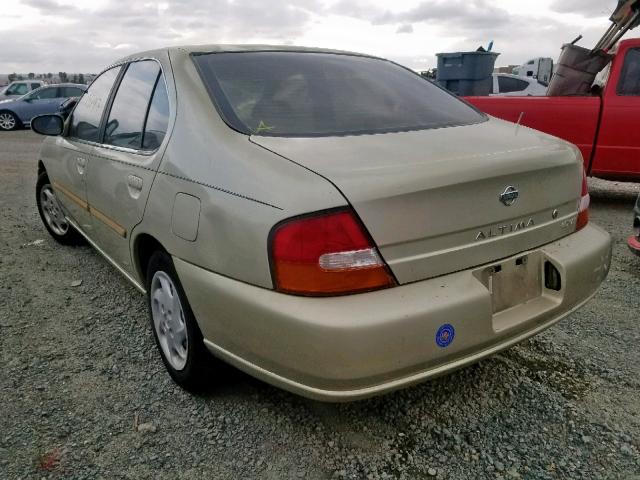 1N4DL01D8XC198819 - 1999 NISSAN ALTIMA XE TAN photo 3