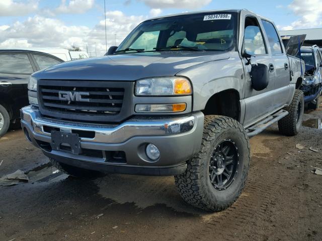 2GTEK13T161172644 - 2006 GMC NEW SIERRA GRAY photo 2