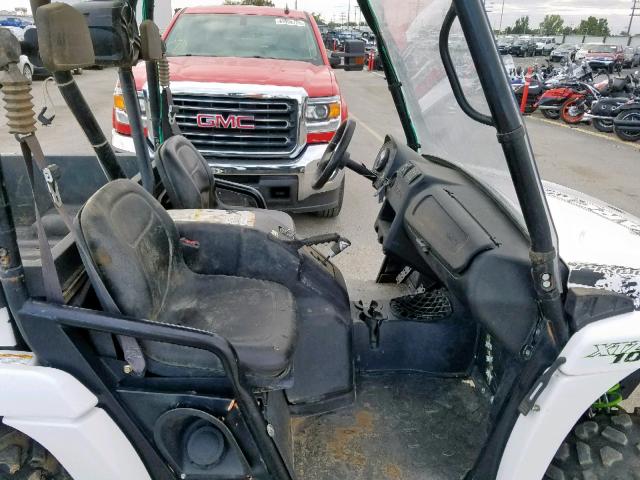 4UF11MPVXBT302982 - 2011 ARCTIC CAT XT TWO TONE photo 5