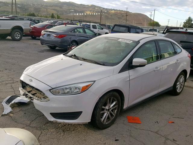 1FADP3F2XFL327476 - 2015 FORD FOCUS SE WHITE photo 2