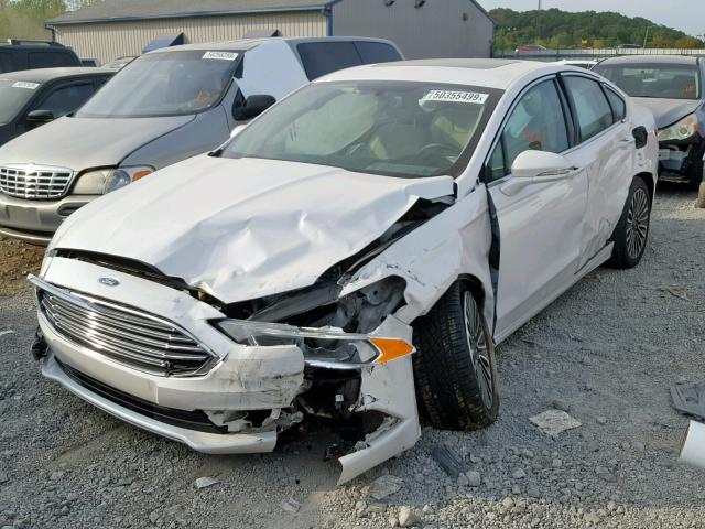 3FA6P0K92HR155684 - 2017 FORD FUSION TIT WHITE photo 2