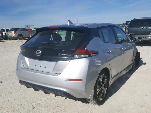 1N4AZ1CP7JC313206 - 2018 NISSAN LEAF S SILVER photo 4